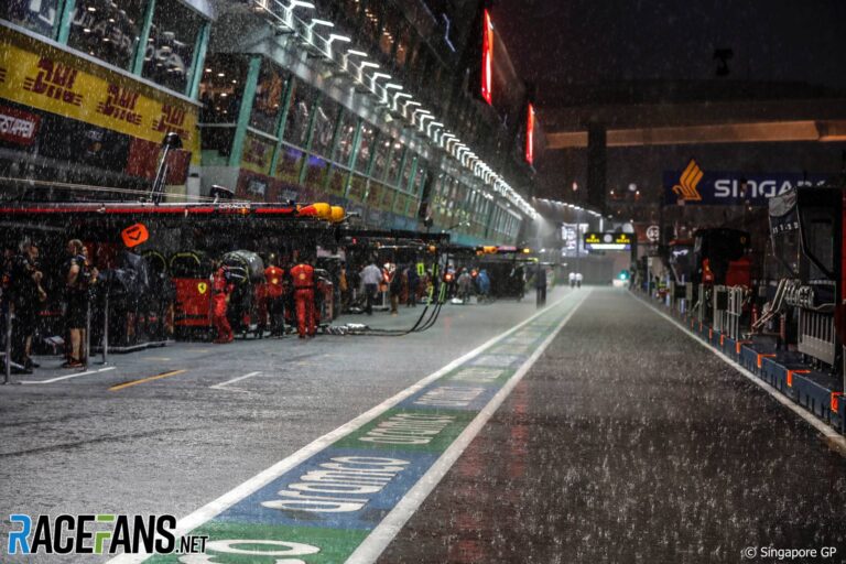 Heavy Rain Triggers Chaos and Delays Singapore GP Sprint 9 heavy rain forces one hour delay to start of singapore grand prix Heavy Rain Triggers Chaos and Delays Singapore GP Sprint